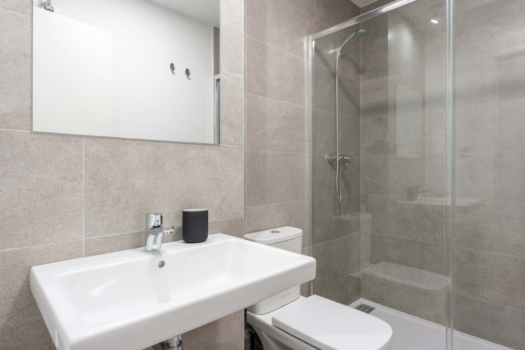 Habitación en calle Bresca M221