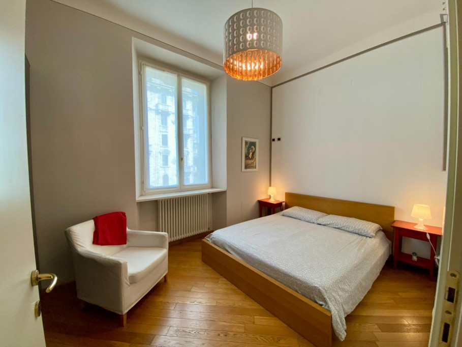 One-bedroom flat near Isola metro station - Milan - chambre - ImmoJeune