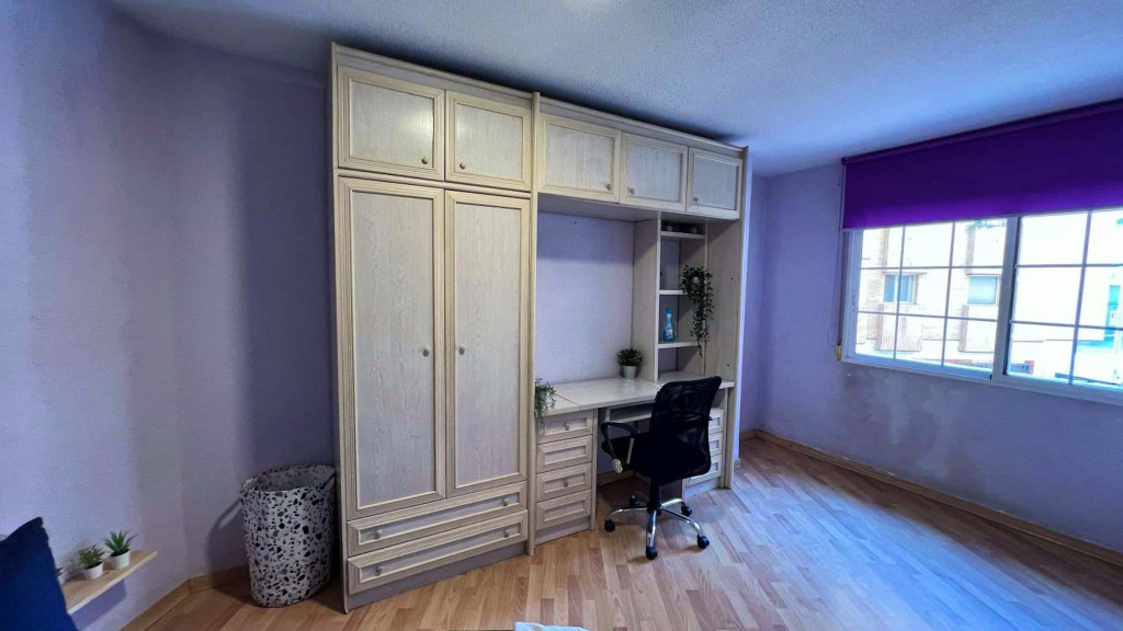 Calle Carlos III H2 apt2