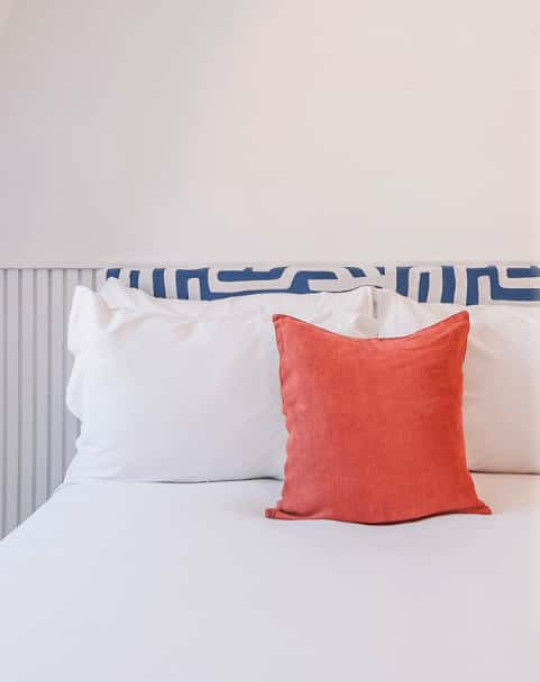 Bedroom in a 4-bedroom apartment in Lisbon - Room 4