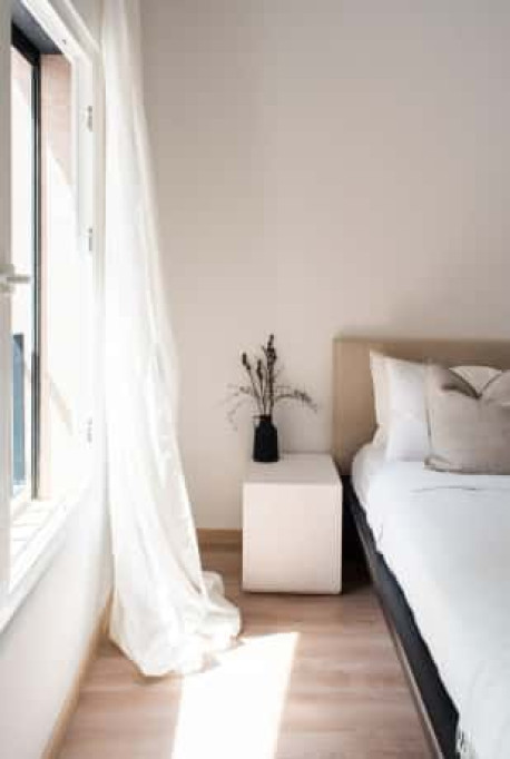 Bedroom in a 6-bedroom apartment in Lisbon - Room 1