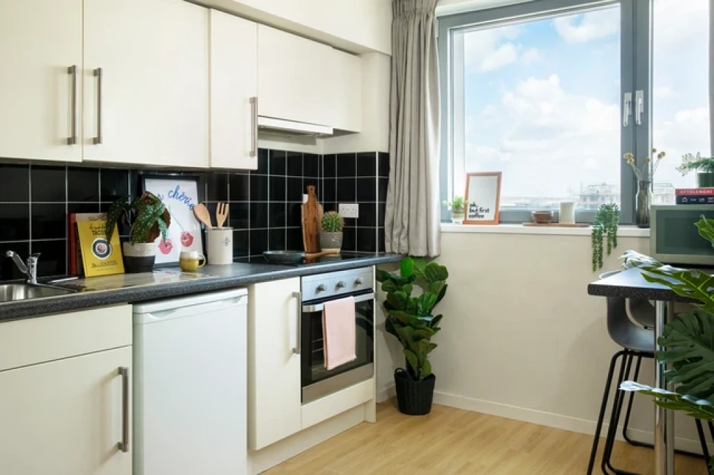 Emily Bowes Court Unite - Londres - chambre - ImmoJeune