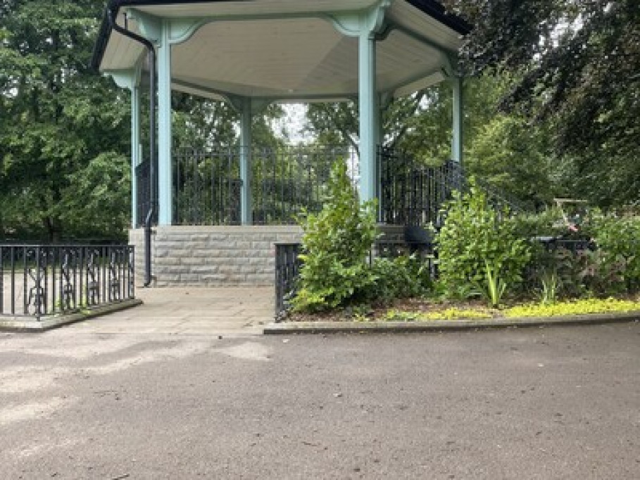 Experienced host family in Bristol 
