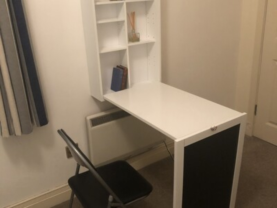 Double En-suite in large Penthouse