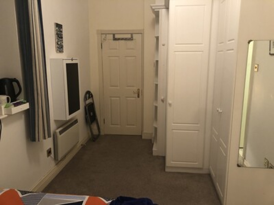Double En-suite in large Penthouse