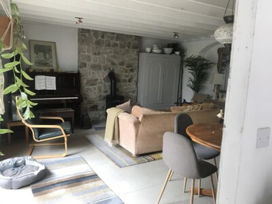 Quiet period mews house in Bray