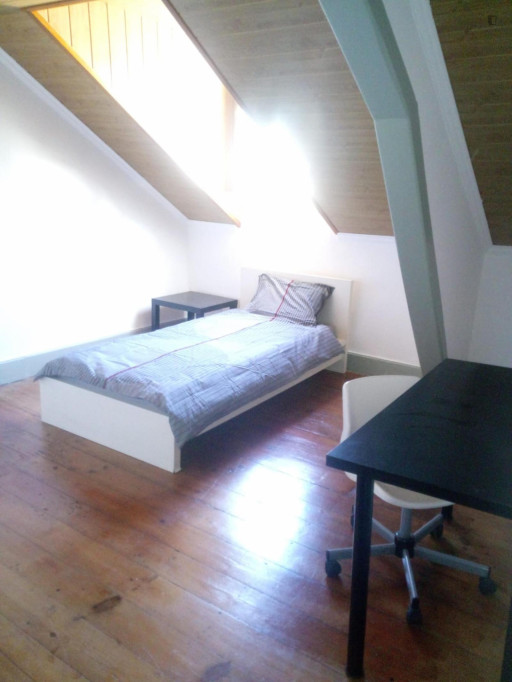 Lovely single bedroom in Combatentes  - Coimbra - chambre - ImmoJeune