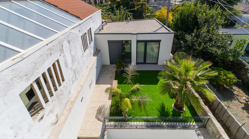Bright Studio Apartment in Rua Luís de Camões, Vila Nova de Gaia