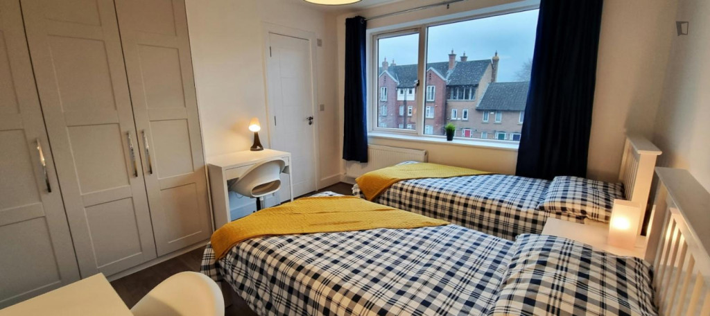 Bed in appealing twin room in Phibsborough - Dublin - chambre - ImmoJeune