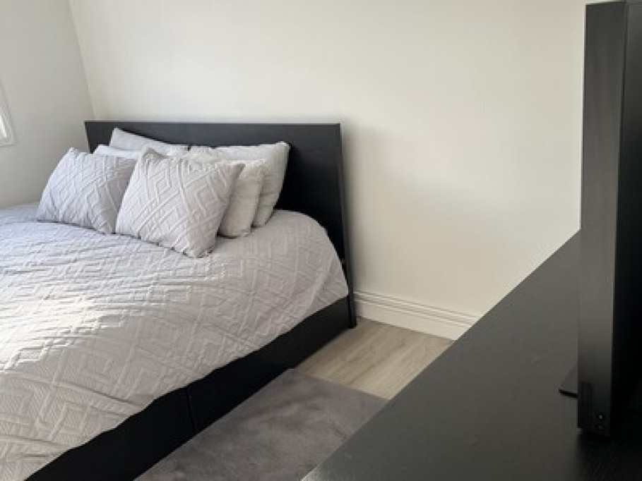 1 Double room and 1 single room