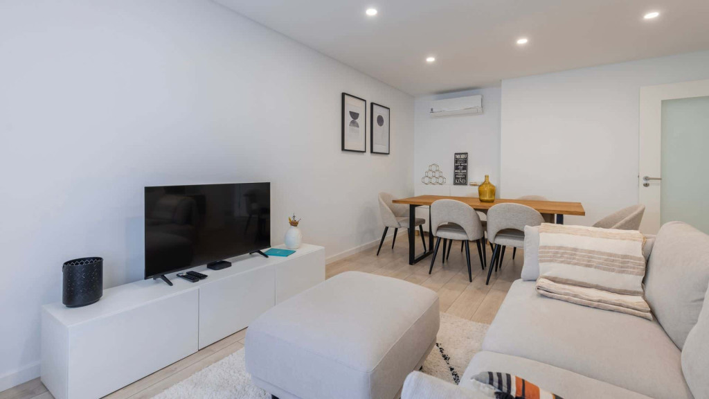 Homely 2BDR Apartment