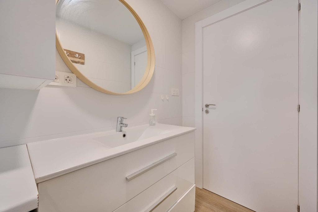 Habitación en Calle Isaac Albéniz, Pamplona