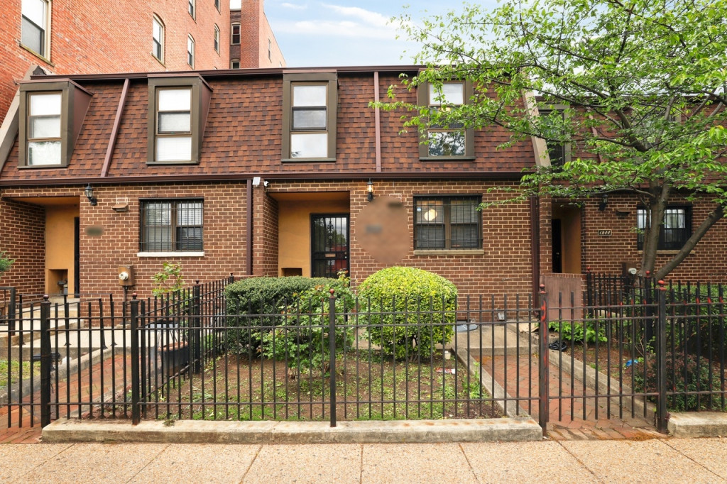 #416: Logan Circle