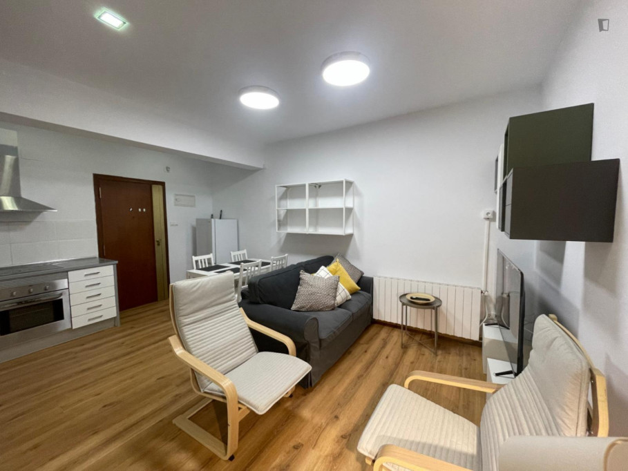 Excellent 4-bedroom apartment in the El Carmen neighborhood - Valence - chambre - ImmoJeune