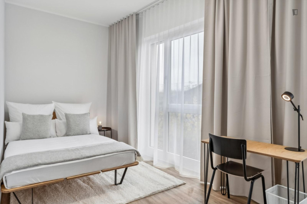 Cool double bedroom in modern shared flat near the Rosental state park - Leipzig - chambre - ImmoJeune