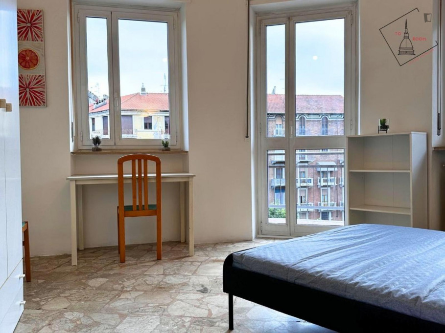 Large Appealing single bedroom in a property with balcony