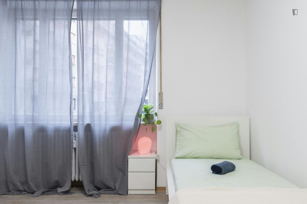 Welcoming single bedroom in Saint Rita - Turin - chambre - ImmoJeune