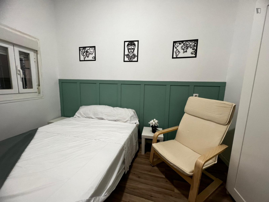 Lovely double bedroom in Lavapiés - Madrid - chambre - ImmoJeune