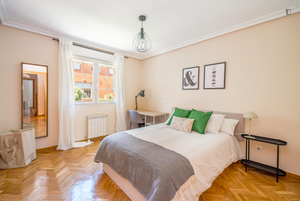 Bedroom for rent in Villaamil 251, Madrid - Madrid - chambre - ImmoJeune