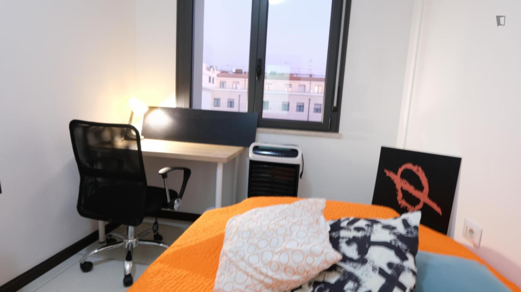 Inviting single ensuite bedroom near Università degli Studi di Sassari - Sassari - chambre - ImmoJeune