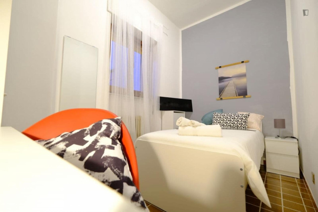 Nice single bedroom near Università degli Studi di Sassari - Sassari - chambre - ImmoJeune