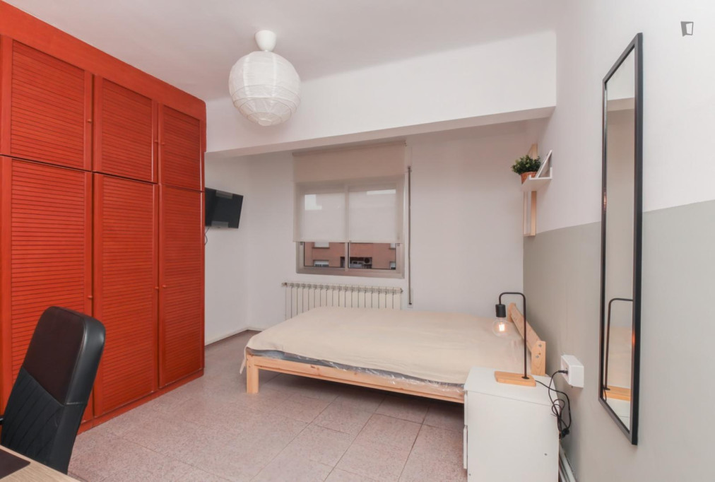 Attractive single bedroom in a property with balcony - Tarragona - chambre - ImmoJeune