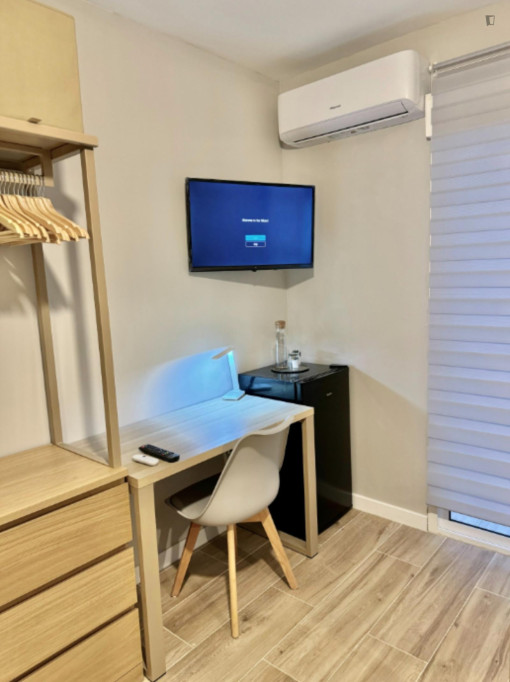 Magic Double Bedroom close to University General Hospital Dr. Balmis