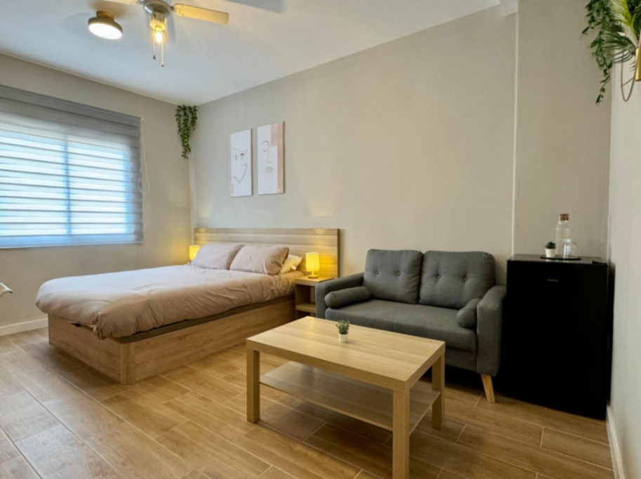 Captivating Double Bedroom close to University General Hospital Dr. Balmis - Alicante - chambre - ImmoJeune