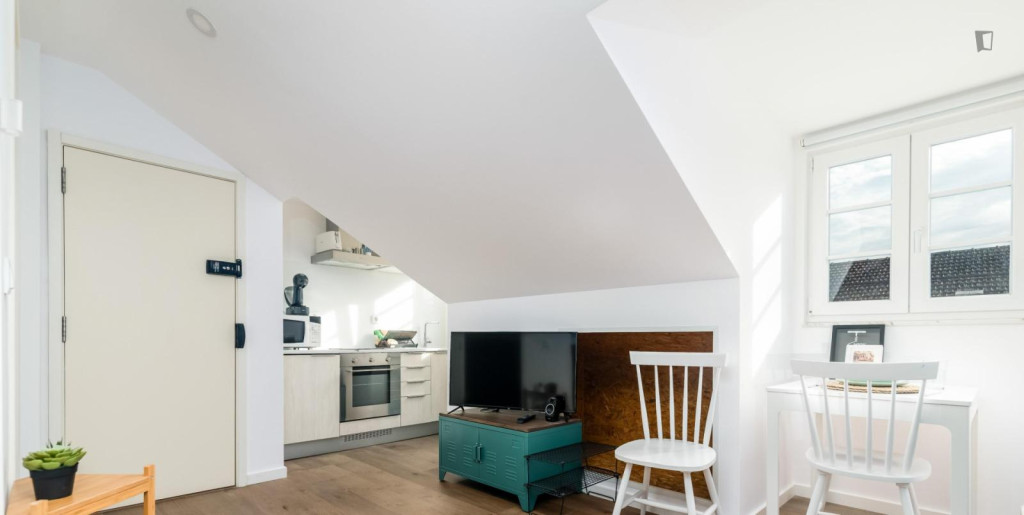 Charming studio next to Time Out Market - Lisbonne - chambre - ImmoJeune