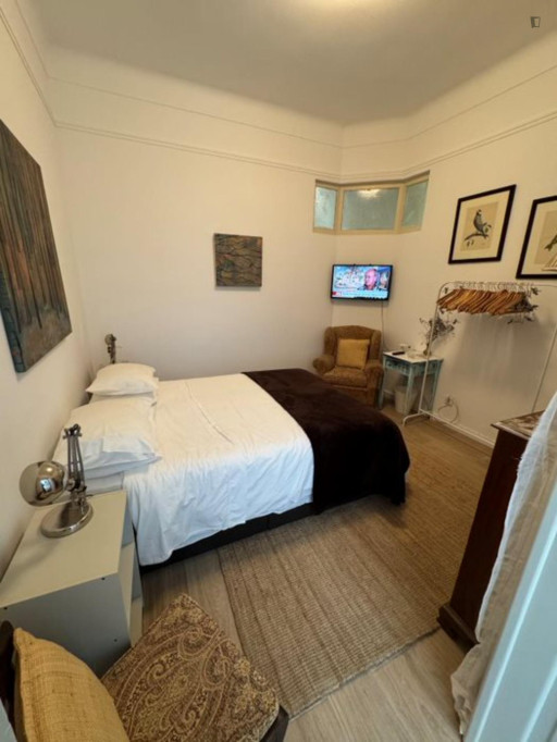Pleasant bedroom in Campo de Ourique - Lisbonne - chambre - ImmoJeune