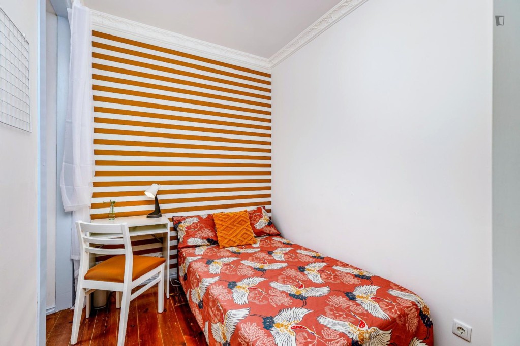 Large Bed, central location - Lisbonne - chambre - ImmoJeune