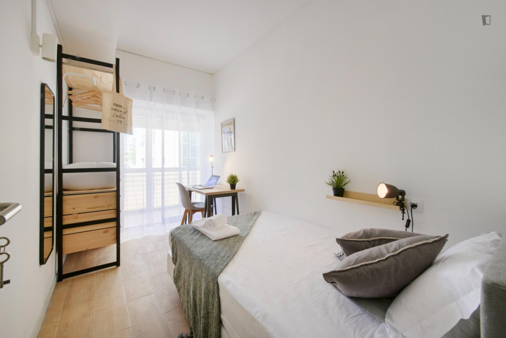 Appealing double bedroom near Instituto Superior Técnico - Lisbonne - chambre - ImmoJeune