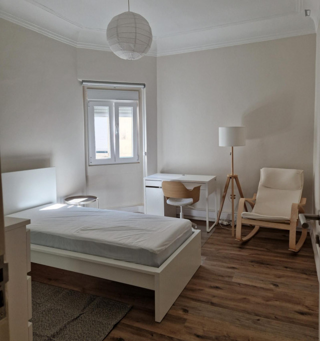 Single bedroom (Lisbon central area) - Lisbonne - chambre - ImmoJeune