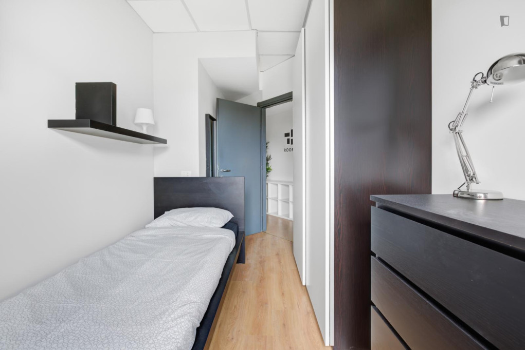 Beautiful single bedroom, close to Politecnico di Milano, Campus Mancinelli - Milan - chambre - ImmoJeune
