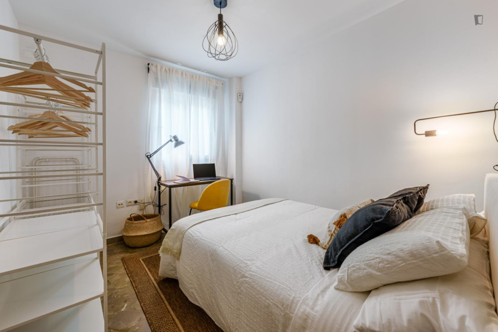 Bedroom for rent in Fernández Fermina 4, Málaga - Malaga - chambre - ImmoJeune