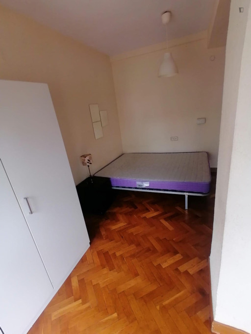 Sublime double bedroom in the Infante Juan Manuel neighbourhood - Murcia - chambre - ImmoJeune