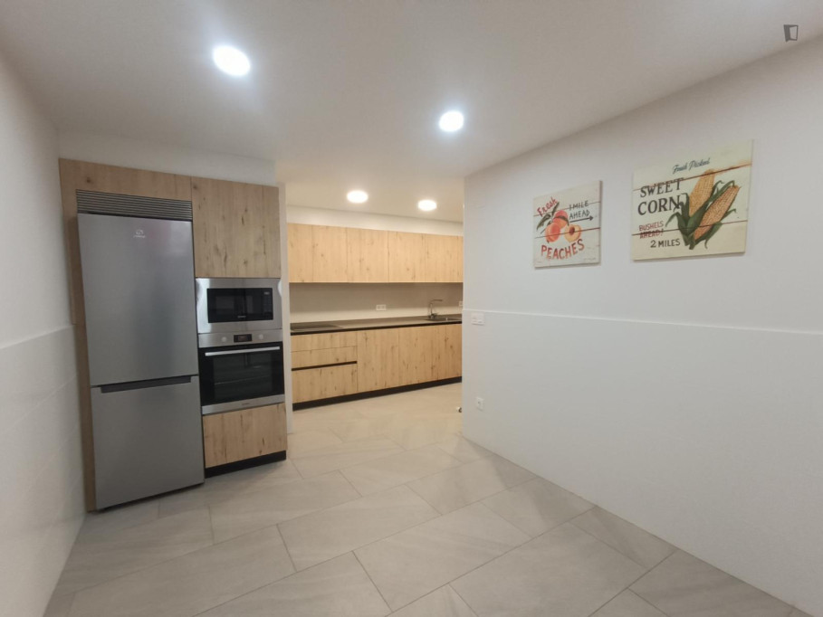 Cosy single bedroom in the vicinity of the Universidad Navarra
