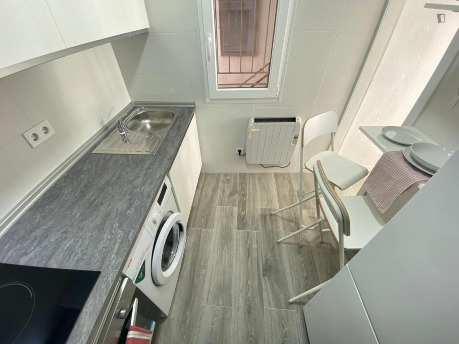 Great looking single bedroom - Madrid - chambre - ImmoJeune