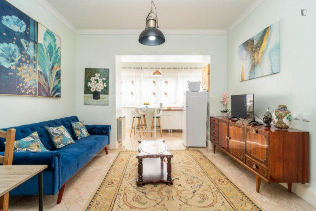 Lovely flat inside a house - Coimbra - chambre - ImmoJeune