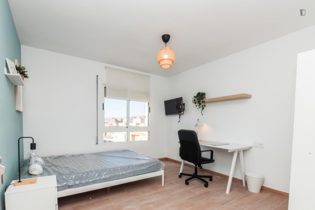 Great looking single bedroom - Tarragona - chambre - ImmoJeune