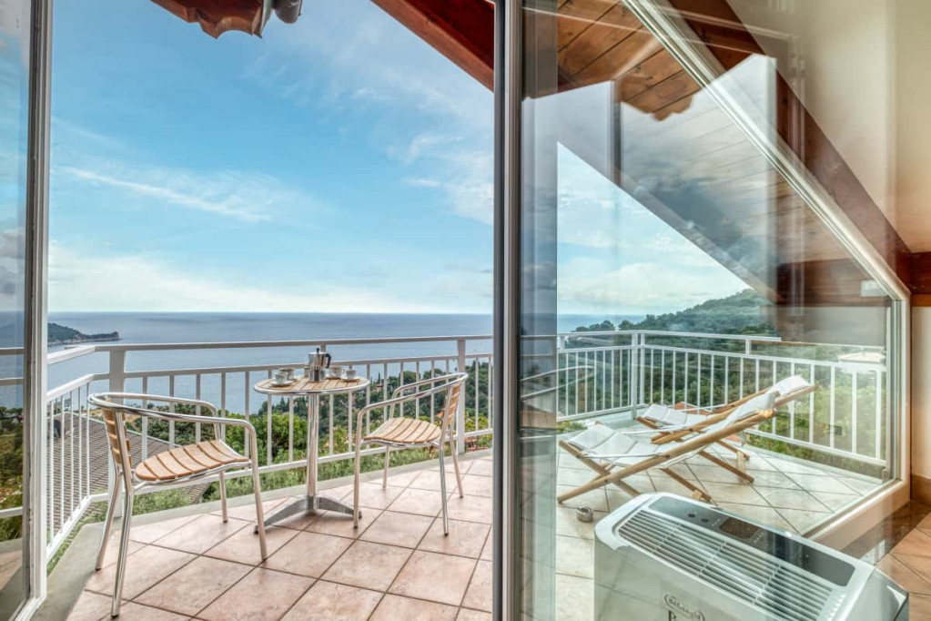 Villa Luce del Sol Lux with Pool - L