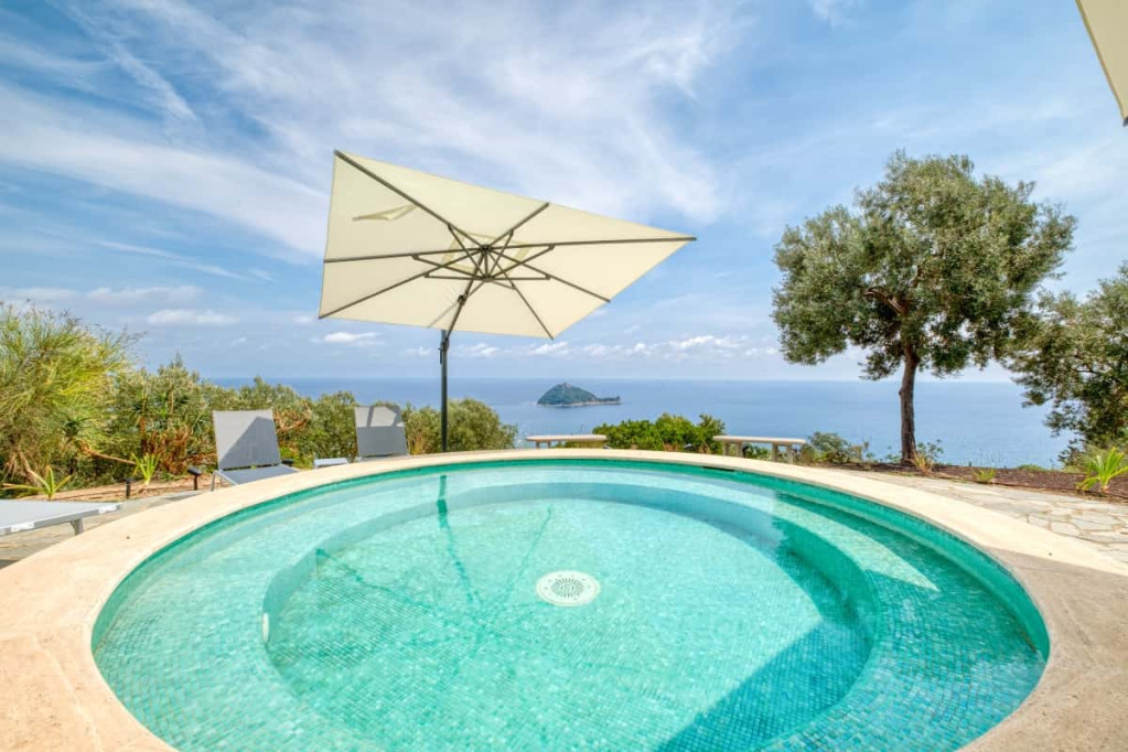 Villa Luce del Sol Lux with Pool - M