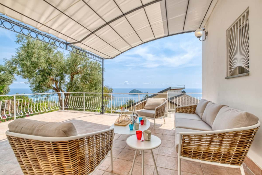 Villa Luce del Sol Lux with Pool - M