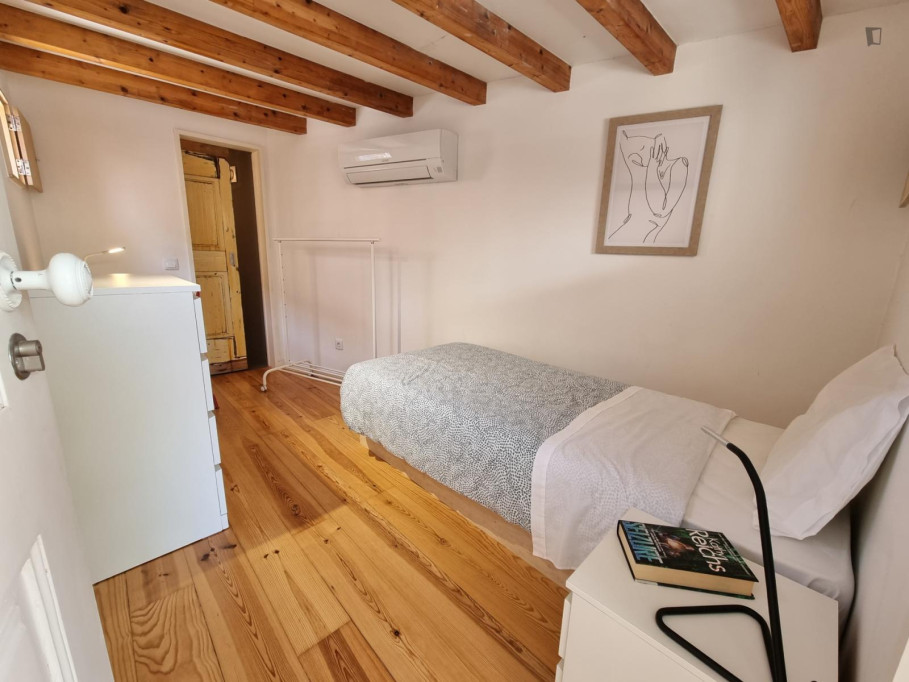3-bedroom apartment, with outdoor area close to University of Coimbra
