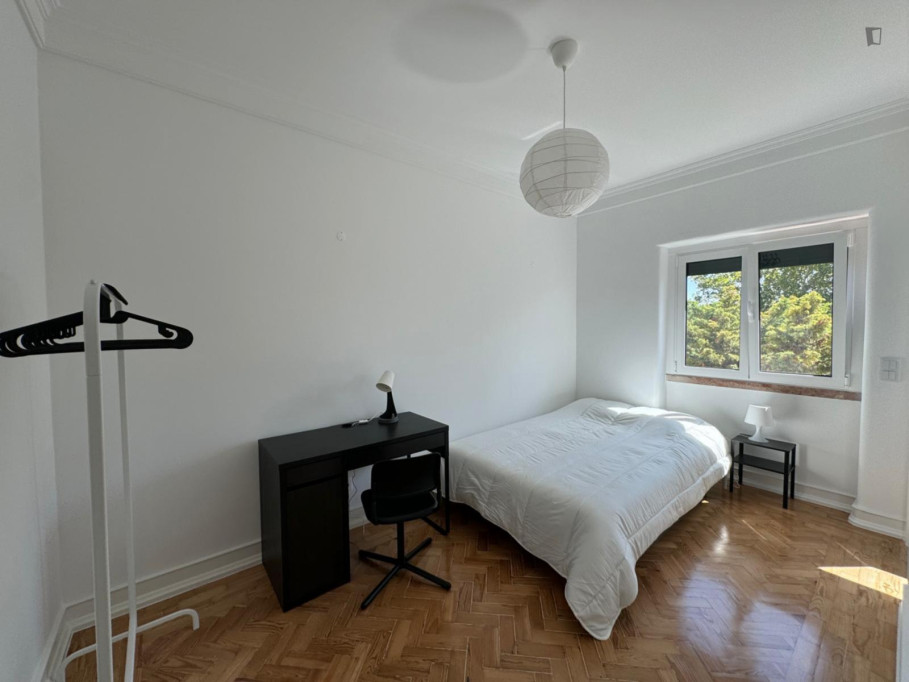 Studio bedroom in trendy Alvalade - Lisbonne - chambre - ImmoJeune