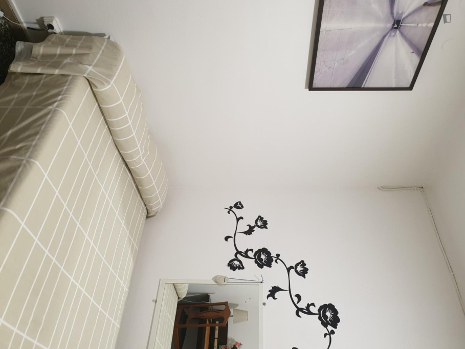 Double bedroom in 3-bedroom apartment - Barcelone - chambre - ImmoJeune