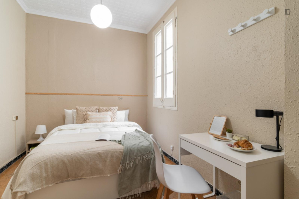 Nice and cosy double bedroom near the Barceloneta metro - Barcelone - chambre - ImmoJeune