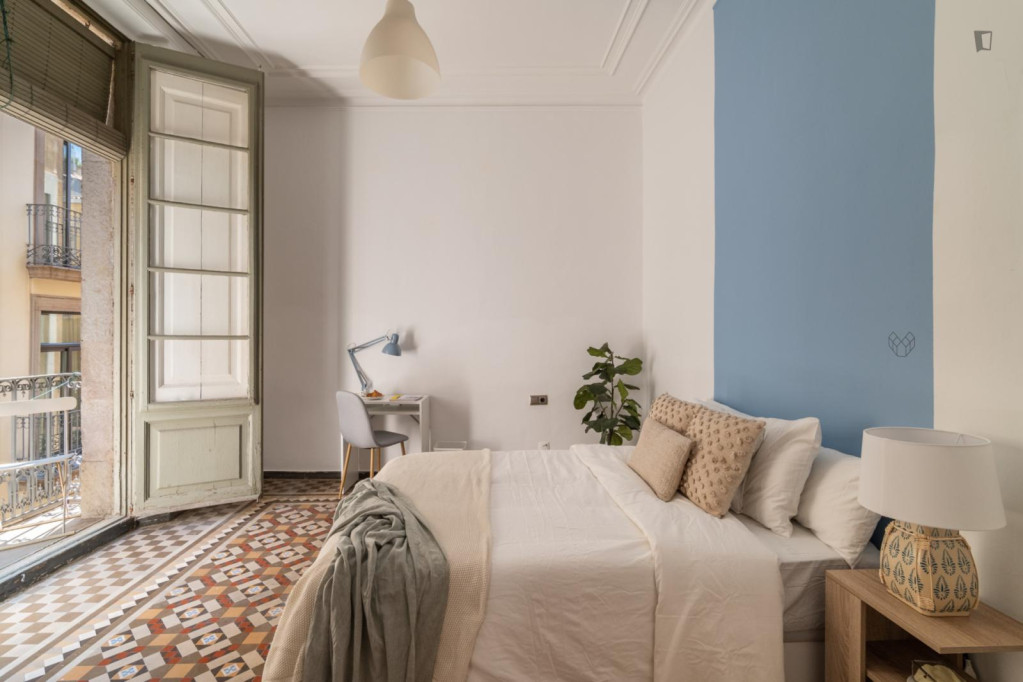 Bright double bedroom in Gothic Quarter - Barcelone - chambre - ImmoJeune