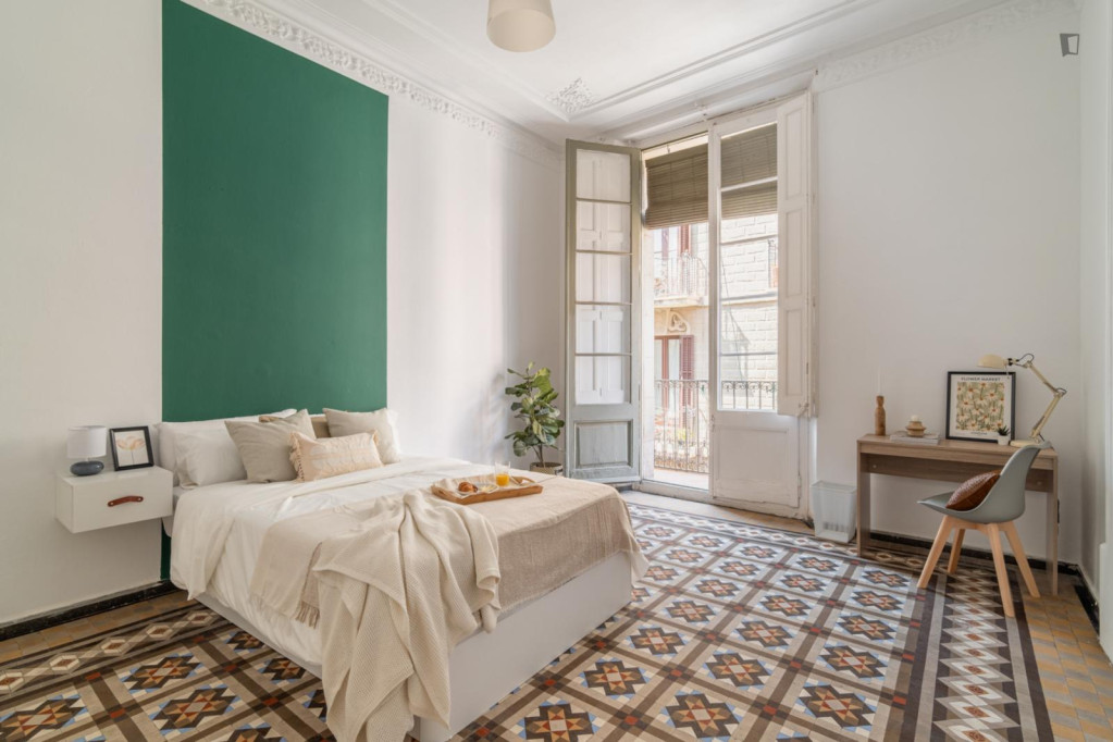 Big double bedroom in Barri Gotic - Barcelone - chambre - ImmoJeune