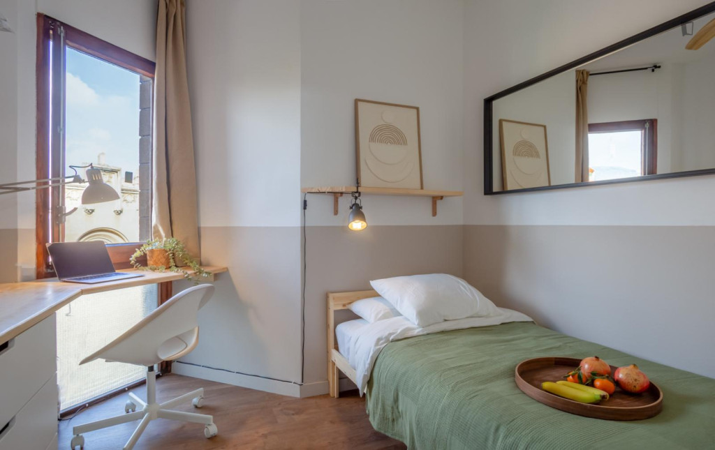 Stupendous single bedroom in Sant Gervasi - la Bonanova - Barcelone - chambre - ImmoJeune
